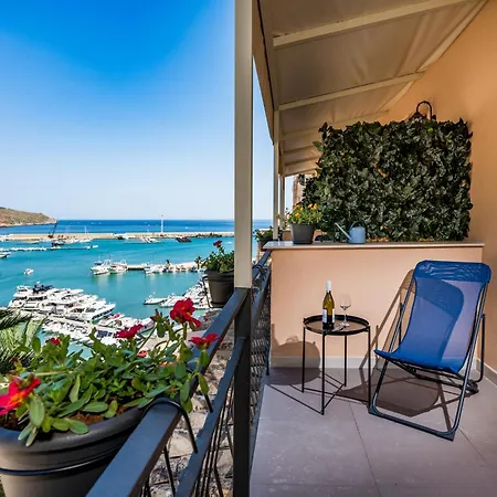 Apartment Altamarea 